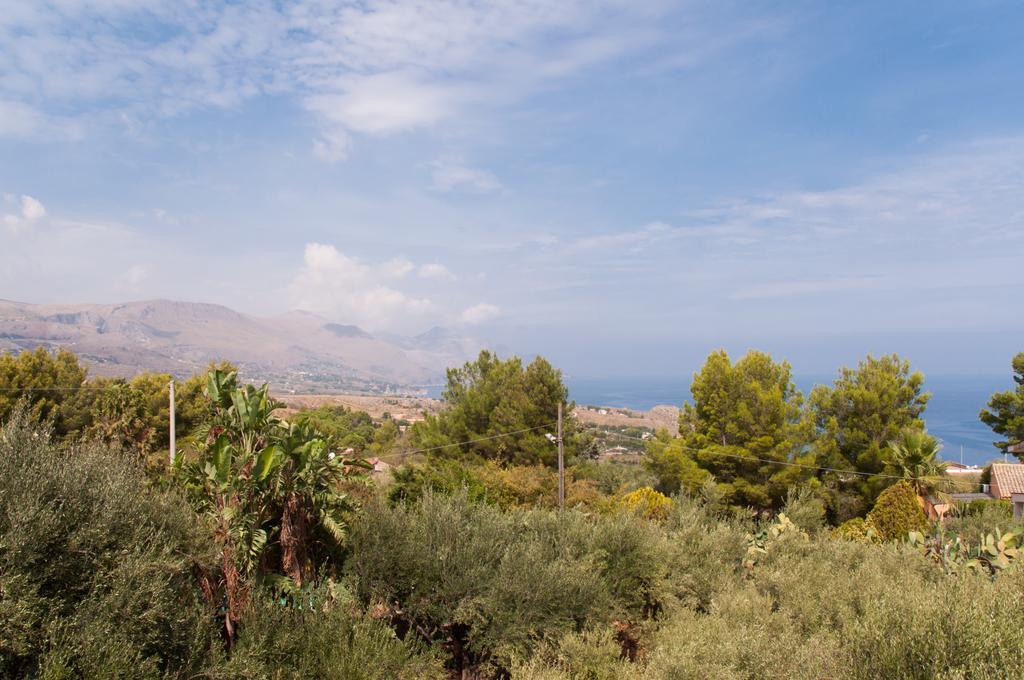 Holiday Home Cala Bianca Кастелламмаре-дель-Гольфо Номер фото