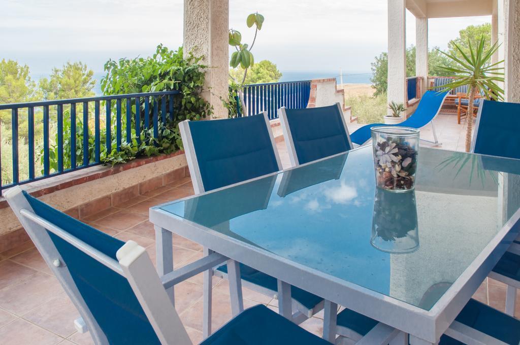 Holiday Home Cala Bianca Кастелламмаре-дель-Гольфо Екстер'єр фото